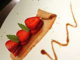 Fraises parfumées, gelée de pamplemousse et cigarette au gingembre