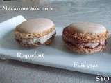 Macarons aux noix, garniture Roquefort ou foie gras au Petit Bistro