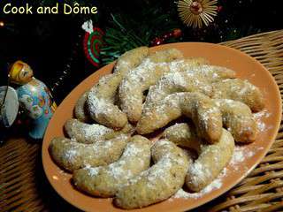 Bredele, on continue : vanillekipferl, petits croissants aux noisettes