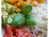 Salad'Bowl avocat-mangue-saumon & vermicelles de riz