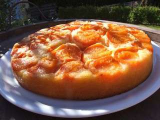 Gâteau renversé aux abricots