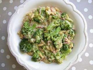 Pâtes au jambon, fromage et brocoli