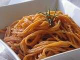 ♥ Spaghettis maison toute Rouge à la Tomate {Recette facile... :) }