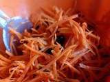 Envie de salade #8 / Carottes râpées aux raisins et jus de clémentine