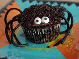 Halloween #13 - Spider cupcake
