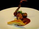Filets de pigeons rôtis sur le coffre, pastilla de ses abattis au curry, jus à l'amertume de cacao... Yo man!... v'là du pigeon
