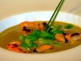 Velouté de moules, fèves croquantes et crevettes sautées... Un reste de cuisine