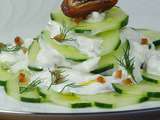 Salade de concombres sauce à la grecque et dattes