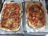 Pizzas thon-tomate et bacon-mozzarella
