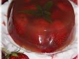 Fraises en gelée sur mousse de fraises