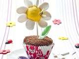 CupcakePoppy Daisy {Un dessert Moitié Cupcake, Moitié Cakepop, en forme de Marguerite}