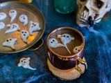 Petits fantômes en Marshmallow pour Chocolat chaud gourmand d’Halloween