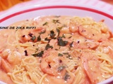 Spaghettis aux crevettes sauce au yaourt - creme fraîche et tomate