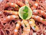 Salade de Spaghetti roses et crevettes marinées pour le cmum