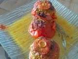Tomates farcies aux deux viandes et à la sauce safranée