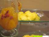 Carpaccio d' Ananas, compote de mangue et pomme aux baies de Goji