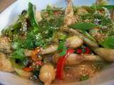 Cuisses de grenouilles au basilic Thaï et riz aux épices