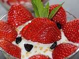Verrines aux fraises et aux myrtilles séchées, ou le dessert de la dernière minute