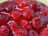 Tarte aux fraises, à la gelée de groseille au kirsch