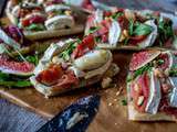 Bruschettas aux figues-chèvre-roquette et jambon de parme