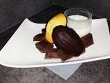 Madeleines en coque de chocolat noir par – Réunion de Délices