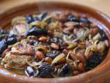Tajine de poulet aux amandes et aux pruneaux