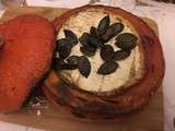 Potimarron et Camembert rôtis aux graines de courge