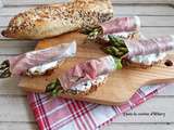 Crostini aux asperges, jambon cru et chèvre frais / Asparagus, smoked ham and fresh goat cheese toasts