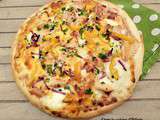 Pizza poulet-bacon sauce moutarde et miel / Chicken and bacon pizza with its honey-mustard sauce