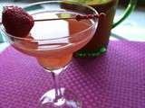 Cocktail au Vin Rosé Jus de Fraises et Limonade