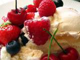 Pavlova aux fruits rouges : un dessert de printemps spécial maman