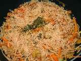 Nouilles chinoises au chou chinois et carottes