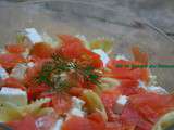 Salade de farfalles au saumon fumé et fêta