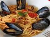 Spaghetti aux moules, sauce tomate