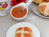 Cross buns à la marmelade d'orange