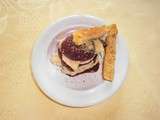 Mille-feuille betterave, foie gras et pain d'épices : amuse-bouche de réveillon