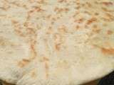 Petits pains indiens : cheese naans kiri / naans natures / naans au paprika