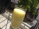 Smoothie frais & léger du retour du marché (courgette, citron, coco)
