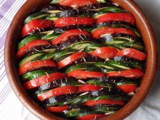 Pas exactement des vacances (mais ça y ressemble fortement) & Tian d’aubergines, courgettes et tomates