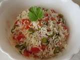 Salade de riz à la tomate et aux cornichons