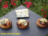 Mini Craquelins gratinés champignons-saumon et Fourme d'Ambert