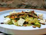 Salade de courgettes grillées à la feta et pignons