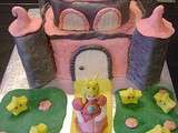 Gâteau princesse peach pour une petite princesse de 6 ans :
