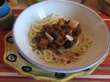 Spaghetti à la viande et aux aubergines