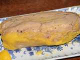 Foie gras mi-cuit au micro-ondes, chutney de poires, dattes, oignon et figues