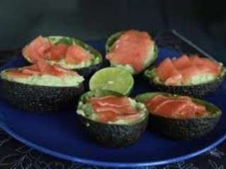 Mousse d'avocats et saumon fumé