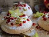 Mini pavlova à la grenade, passion et chocolat blanc