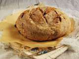 Pain semi complet aux noisettes et raisins secs