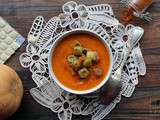 Velouté de courge butternut au piment d’Espelette et ravioles grillées