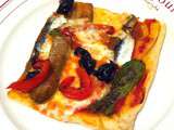 Pizza aux sardines fraiches et aux légumes du soleil (courgette et poivron)